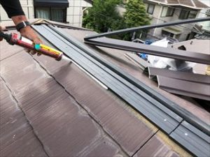 貫板と屋根材の取り合い処理
